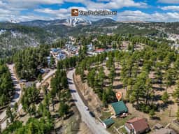 Summit Views Getaway