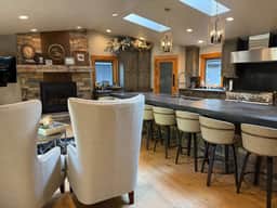 Riva Ridge Retreat
