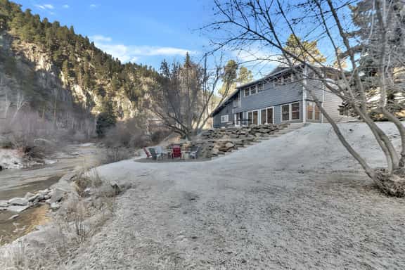 Hygge House on the Creek - Image 1