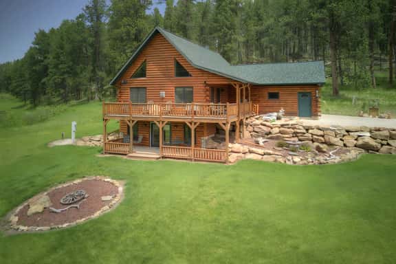Crooked Creek Lodge - Image 1