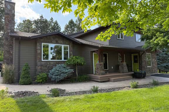 Riva Ridge Retreat - Image 1