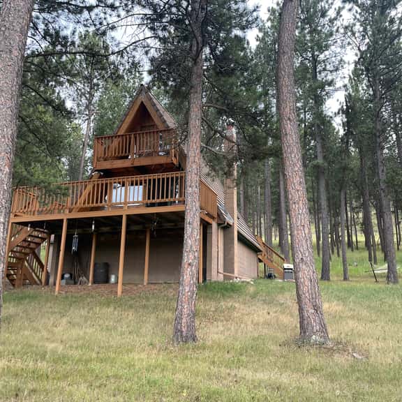 Black Hills Peaceful Chalet - Image 1