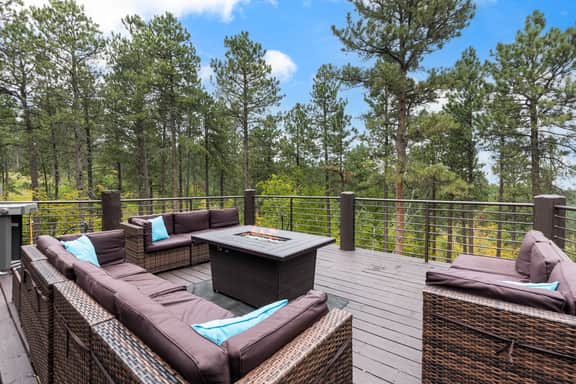 Lazy Elk Lodge