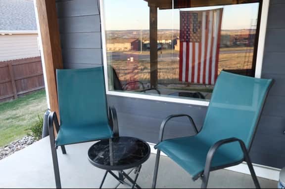 Hillsview Western Retreat