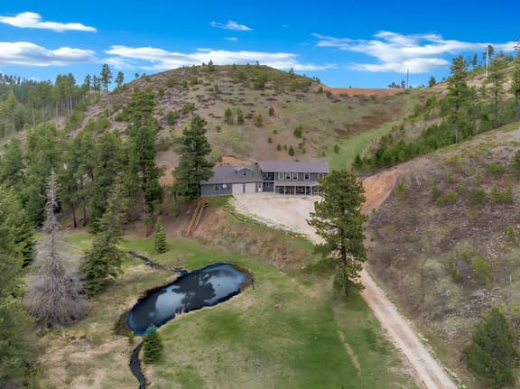 Hinz House in Boulder Canyon Area